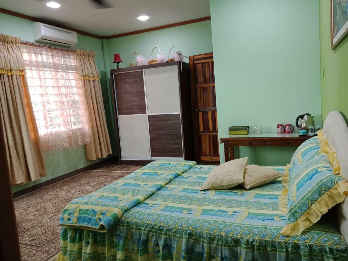 Jazepuri - Jaze 1 Appartement Kuching Buitenkant foto