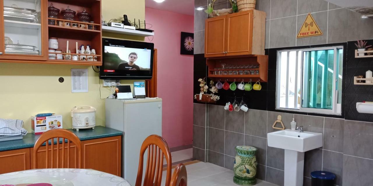 Jazepuri - Jaze 1 Appartement Kuching Buitenkant foto